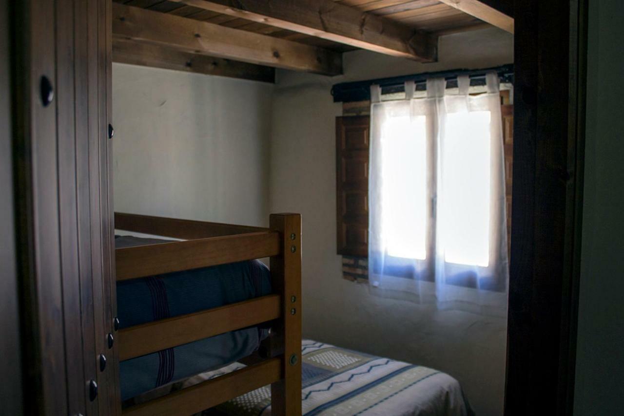 أوسا دي مونتيل Casas Rurales Con Jacuzzi Quijote Y Sancho المظهر الخارجي الصورة