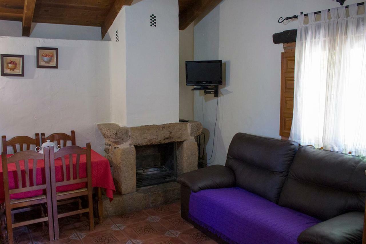 أوسا دي مونتيل Casas Rurales Con Jacuzzi Quijote Y Sancho المظهر الخارجي الصورة
