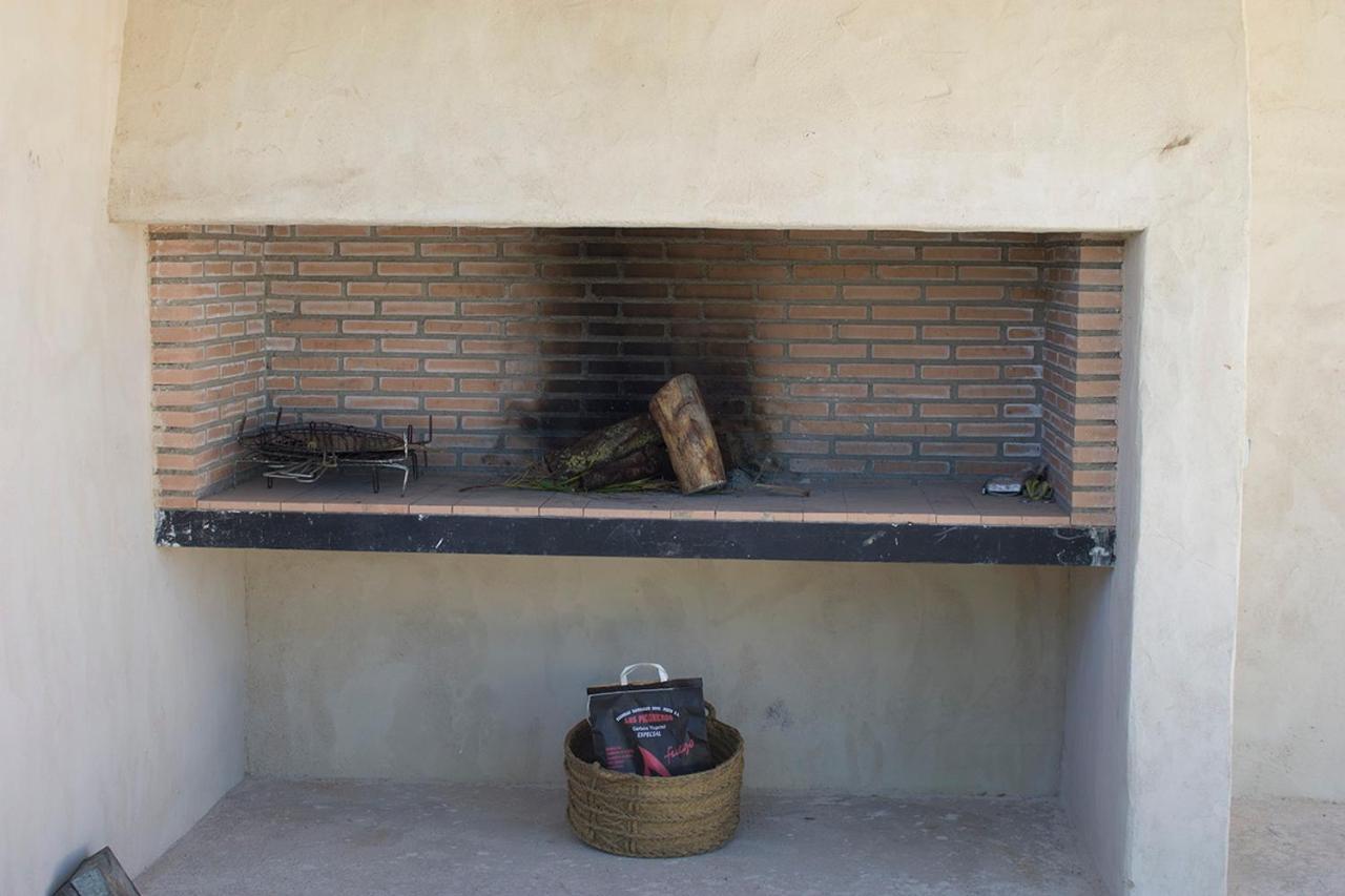 أوسا دي مونتيل Casas Rurales Con Jacuzzi Quijote Y Sancho المظهر الخارجي الصورة